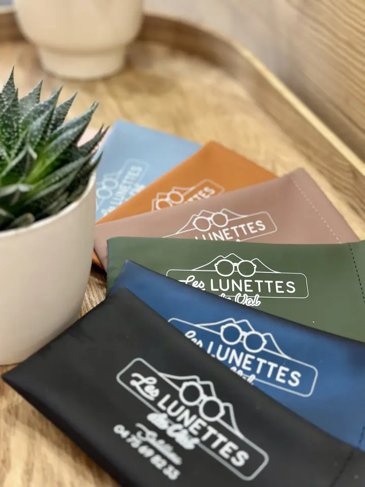 etuis lunettes opticien