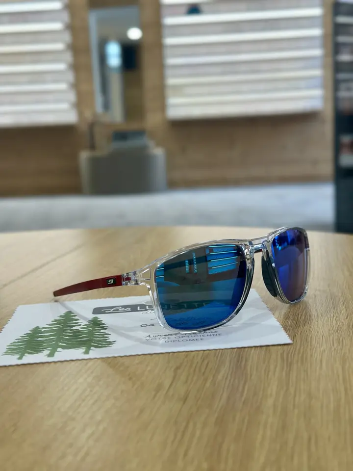 lunette de sport a la vue julbo opticien les lunettes du val satillieu