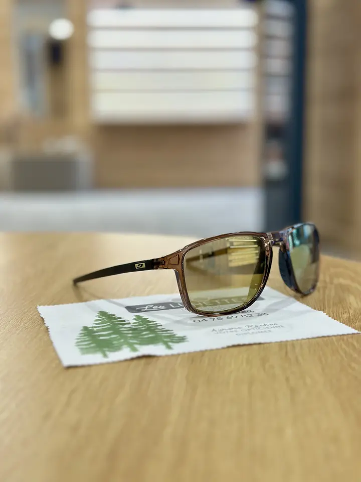 lunette de sport a la vue julbo opticien les lunettes du val satillieu
